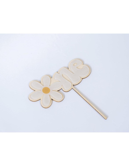 Adorno de pastel de madera VANGNING DECOR margarita 17.8 cm Adorno de pastel de madera VANGNING DECOR margarita 17.8 cm