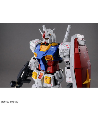 Kit de Modelo BANDAI PG Unleashed RX-78-2 Gundam 1/60