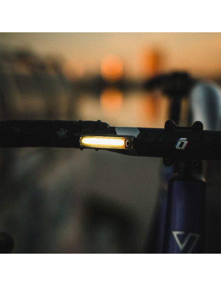 Luz Delantera Knog Plus LED Recargable USB Impermeable Luz Delantera Knog Plus LED Recargable USB Impermeable