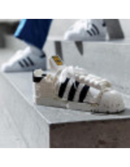 LEGO Adidas Originals Superstar 10282 Kit de Construcción LEGO Adidas Originals Superstar 10282 Kit de Construcción
