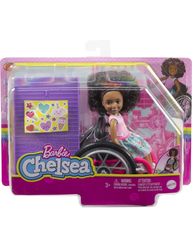 Muñeca Barbie Chelsea con Silla de Ruedas y Accesorios