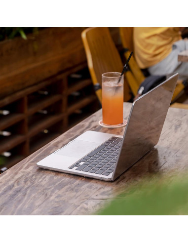 Funda EooCoo para MacBook Air 13" M4 M3 M2 Transparente