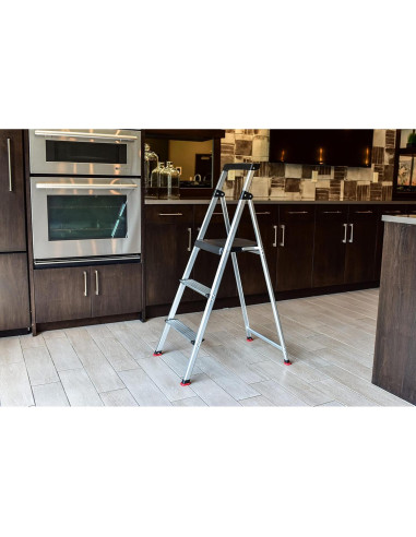 Escalera de 3 peldaños Rubbermaid, aluminio ligero, 102 kg