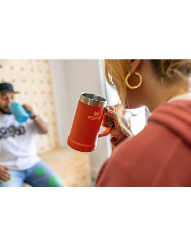Taza de Cerveza Stanley Adventure 710 ml Aislada Tigerlily
